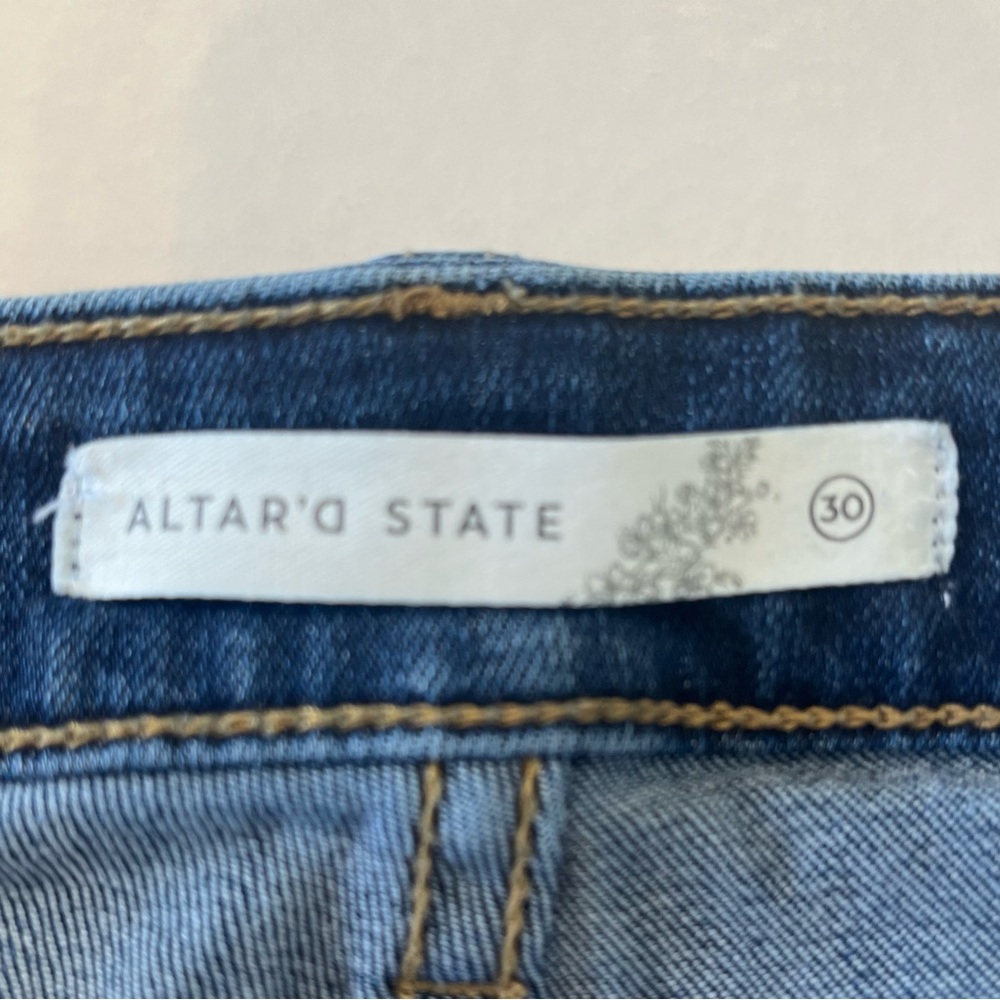 Altar’d State High Rise Women’s Flare Jeans Medium Wash Boho Retro Size 30 - Picture 7 of 10